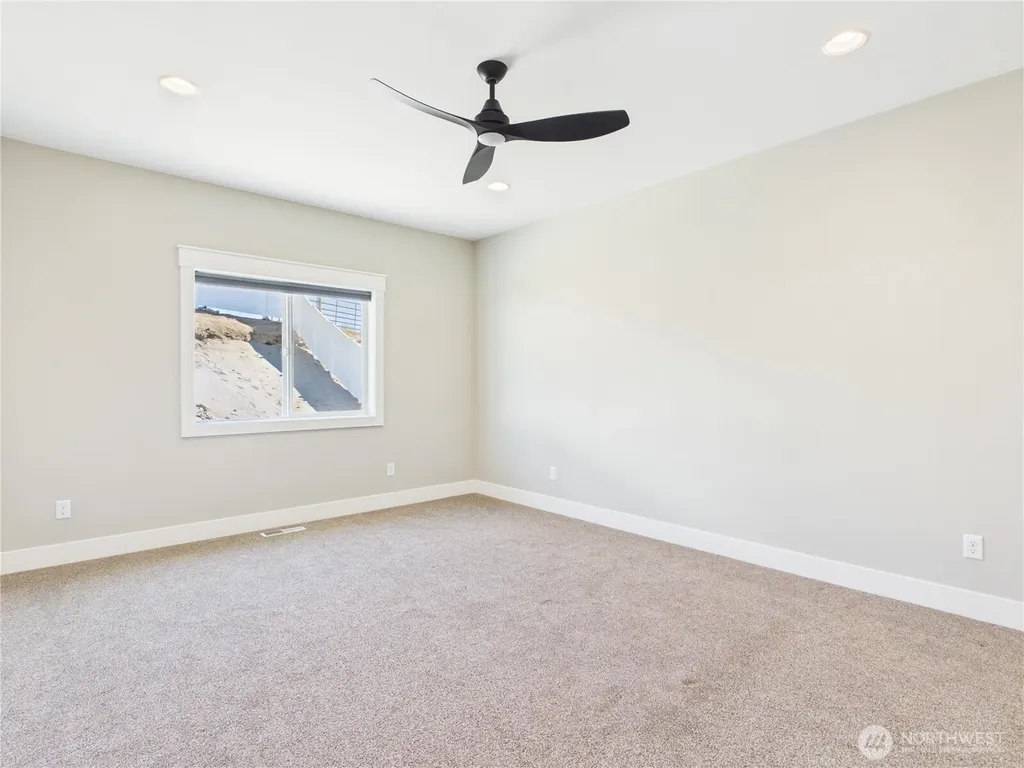 925 N Macaw Avenue East Wenatchee WA 98802