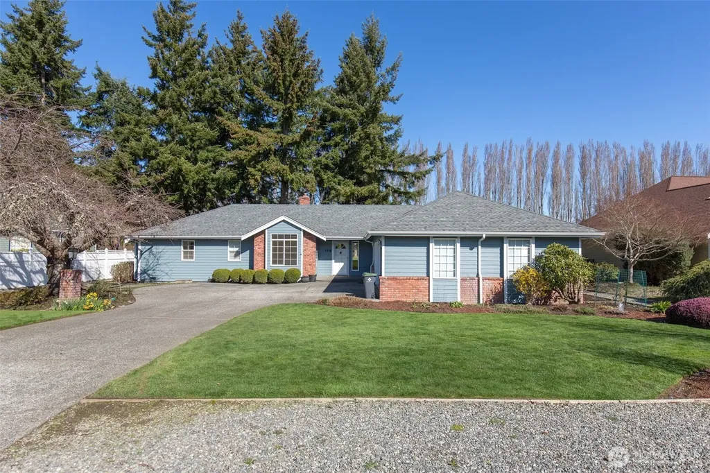170 Hurricane Ridge Drive Sequim WA 98382