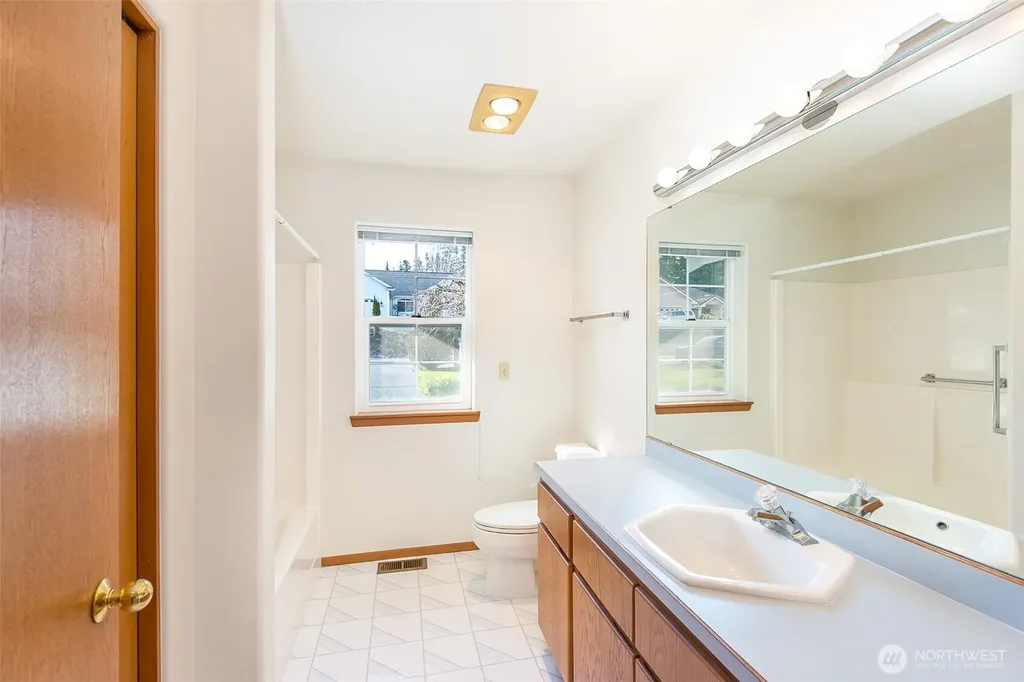 170 Hurricane Ridge Drive Sequim WA 98382