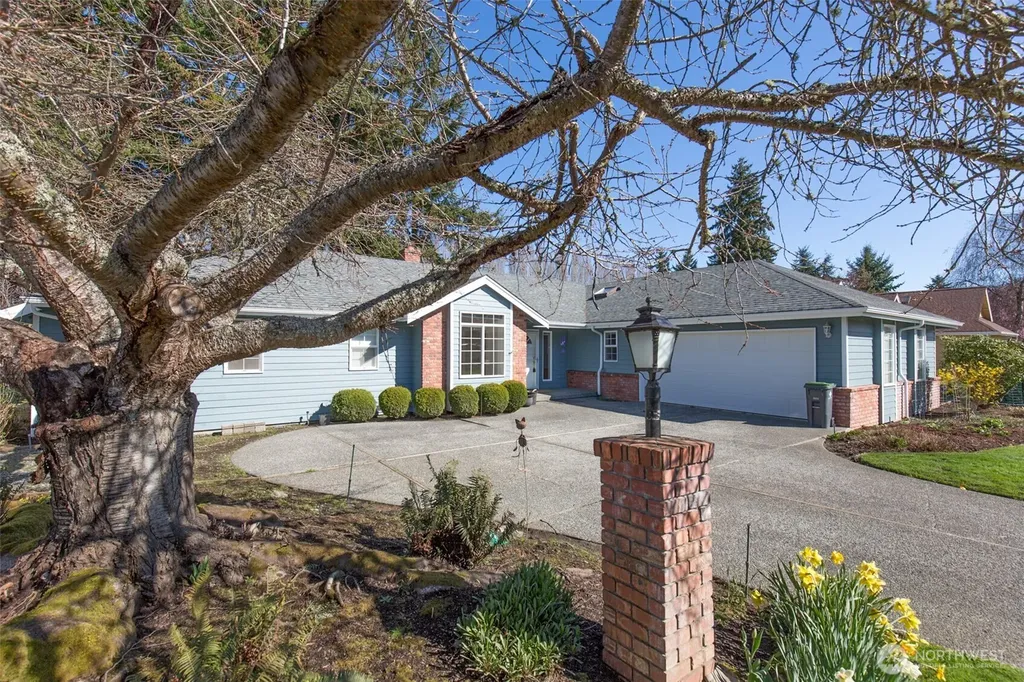 170 Hurricane Ridge Drive Sequim WA 98382