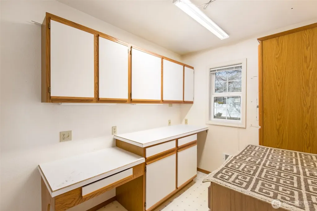 170 Hurricane Ridge Drive Sequim WA 98382