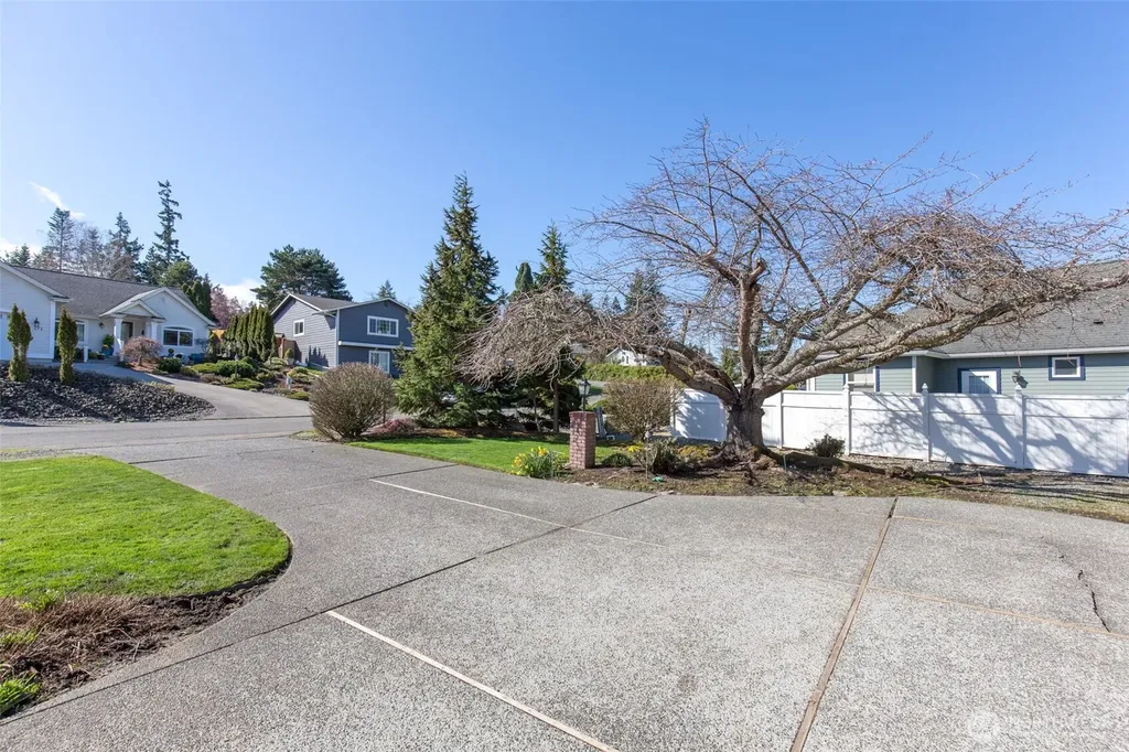 170 Hurricane Ridge Drive Sequim WA 98382