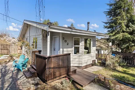 302 S Barton Street Seattle WA 98108