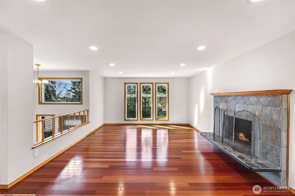2832 St Clair Bellingham WA 98226
