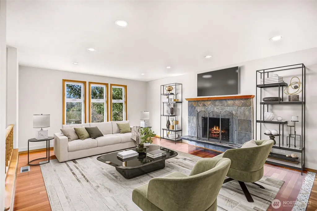 2832 St Clair Bellingham WA 98226