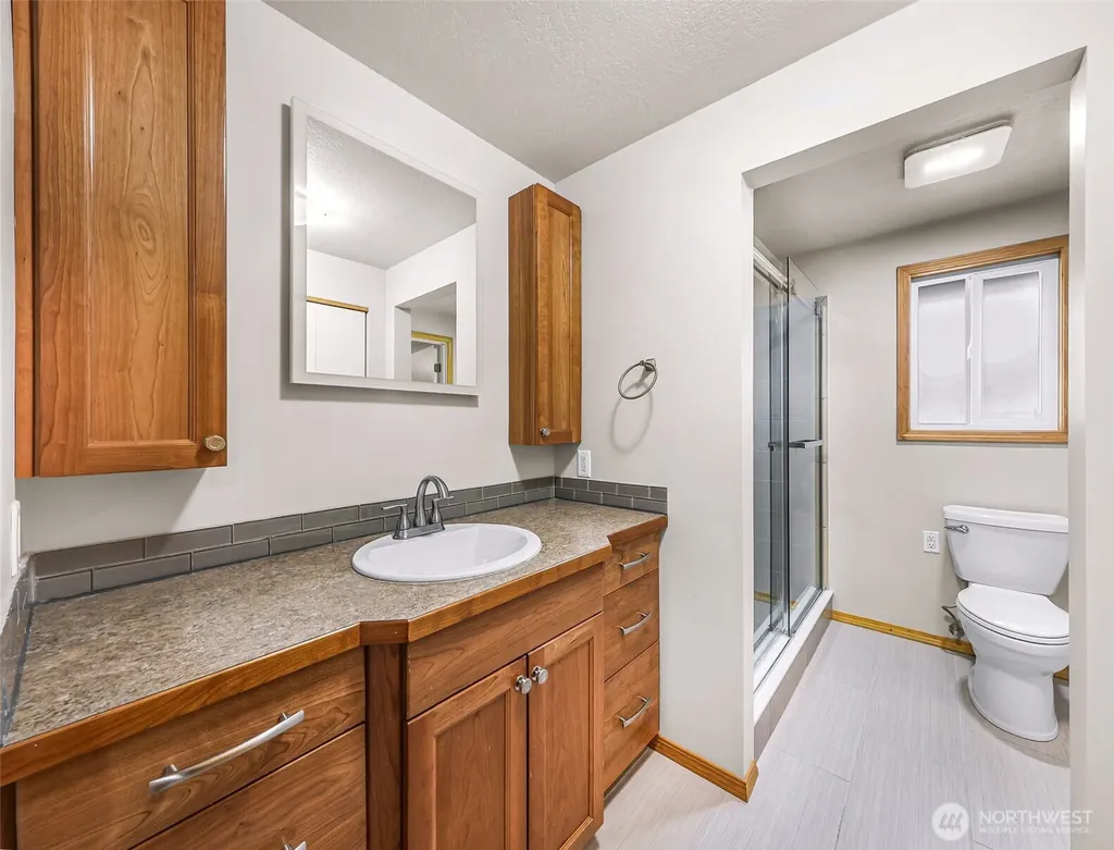 2832 St Clair Bellingham WA 98226