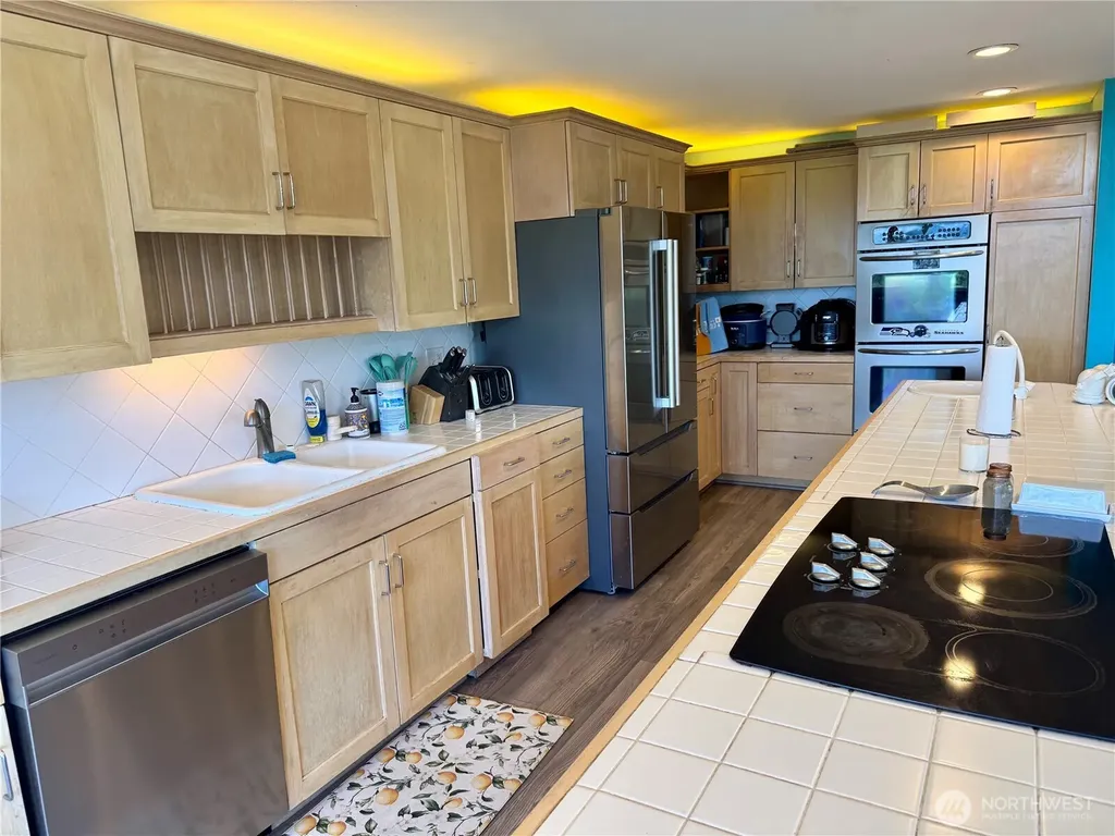 15625 11th Avenue NE Arlington WA 98223