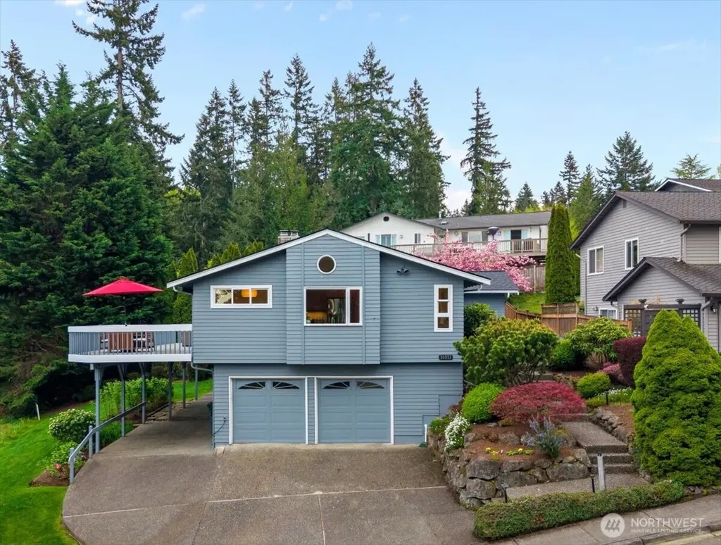 16813 NE 33rd Street Bellevue WA 98008
