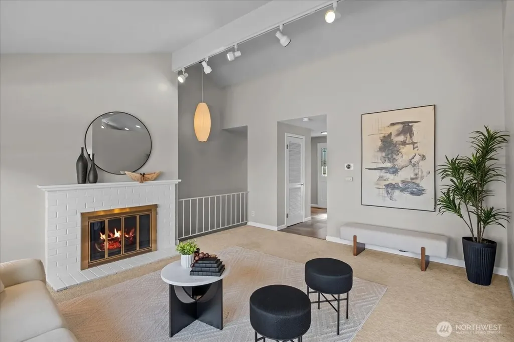 16813 NE 33rd Street Bellevue WA 98008