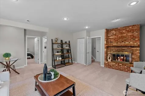 16813 NE 33rd Street Bellevue WA 98008