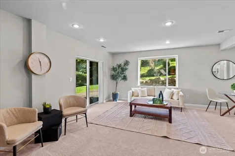 16813 NE 33rd Street Bellevue WA 98008