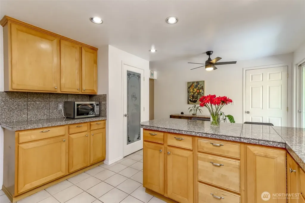 20808 SE 271st Street Covington WA 98042