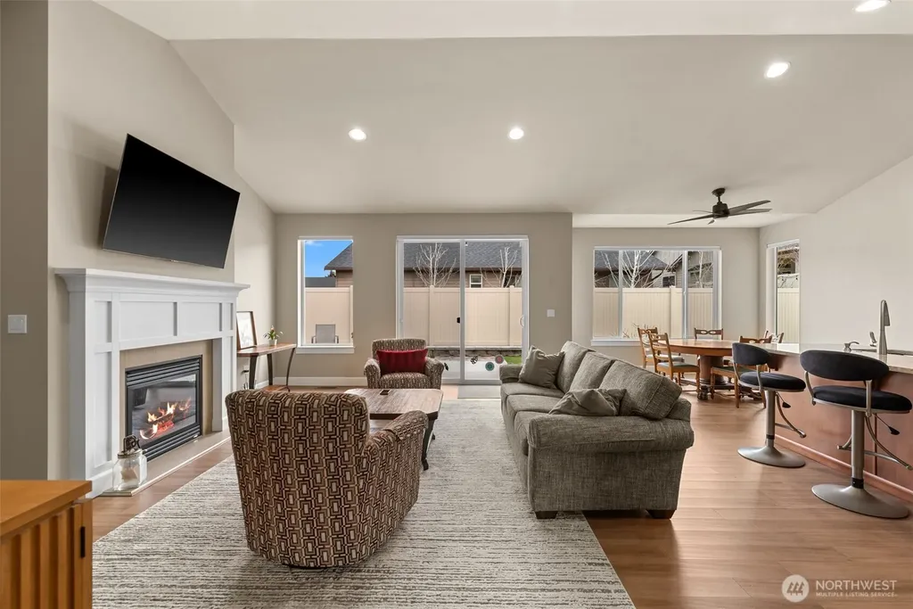 1747 S Blanchard Loop East Wenatchee WA 98802