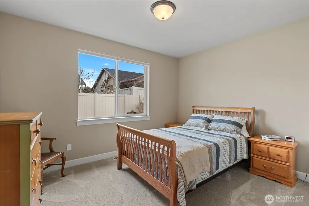 1747 S Blanchard Loop East Wenatchee WA 98802