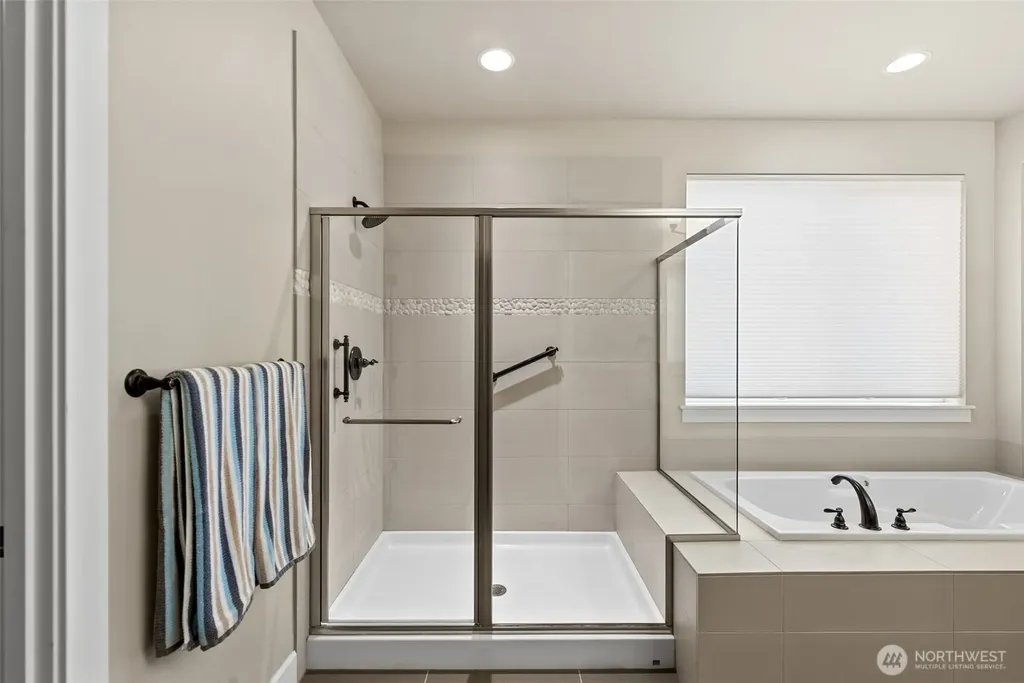 1747 S Blanchard Loop East Wenatchee WA 98802