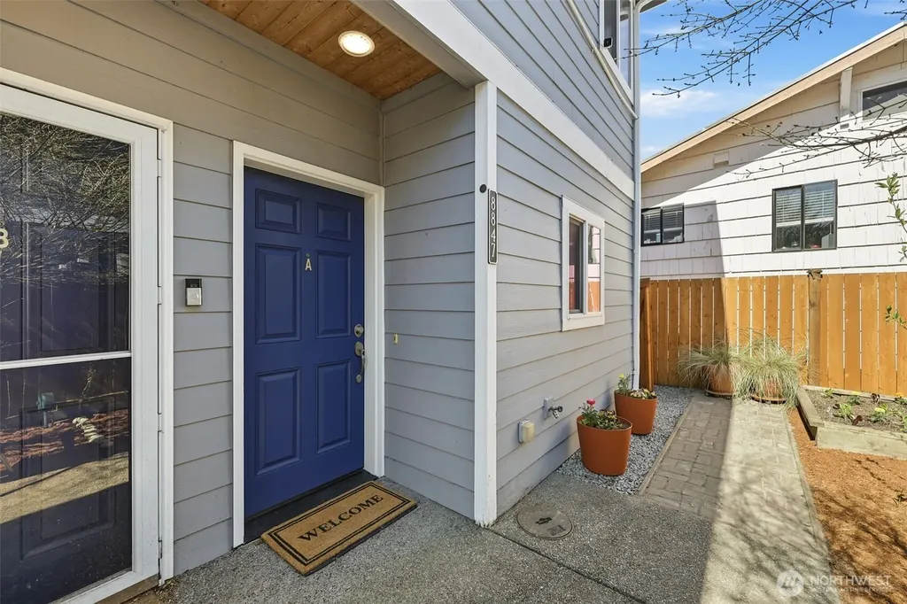 8847 9th Avenue SW Seattle WA 98106