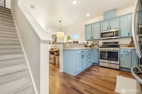 8847 9th Avenue SW Seattle WA 98106