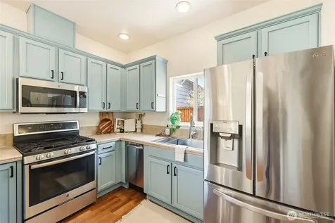 8847 9th Avenue SW Seattle WA 98106