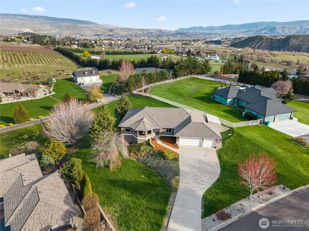 3555 Westridge Place Wenatchee WA 98801