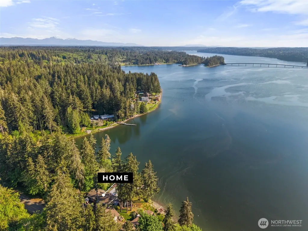 4751 E Pickering Road Shelton WA 98584