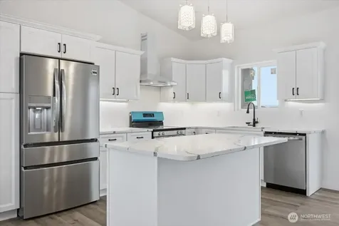 320 Victoria Street Sunnyside WA 98944