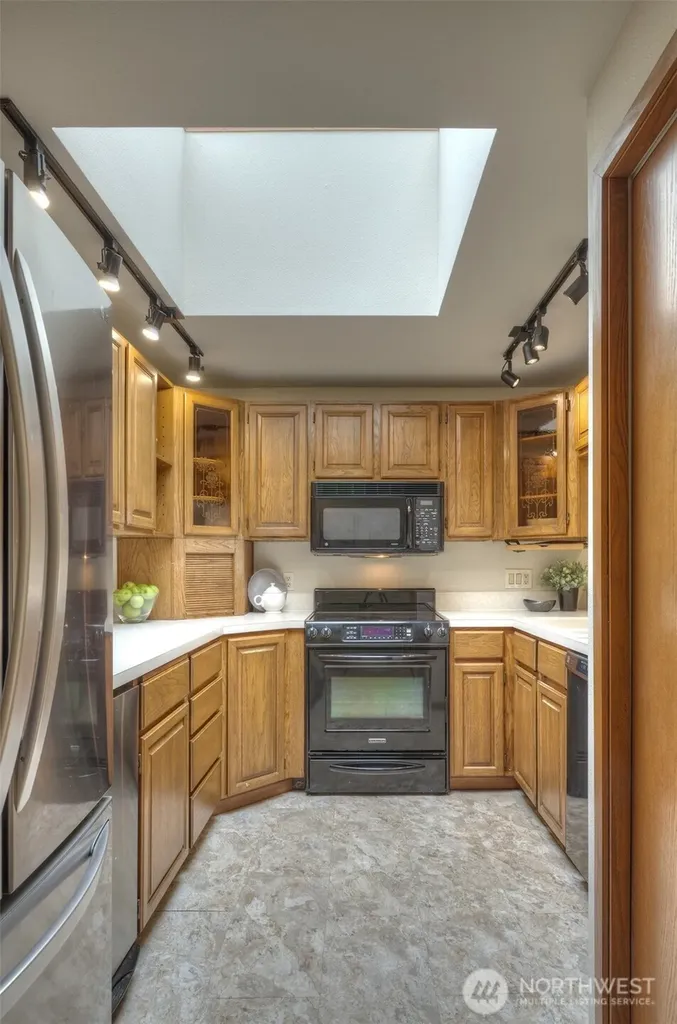 909 N 35th Street Seattle WA 98103