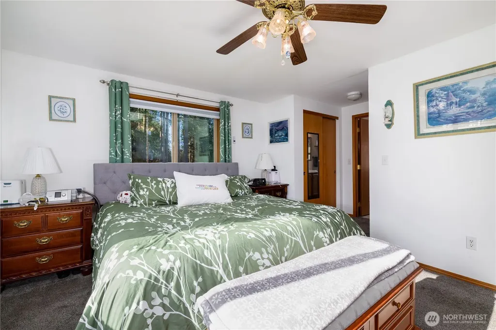 550 E Budd Drive Shelton WA 98584