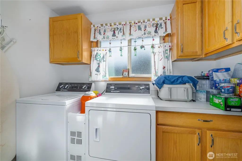 550 E Budd Drive Shelton WA 98584