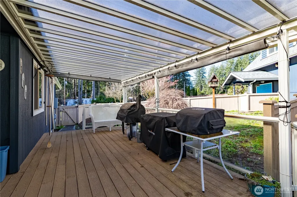 550 E Budd Drive Shelton WA 98584