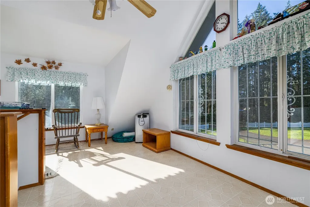 550 E Budd Drive Shelton WA 98584