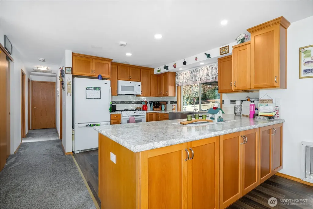 550 E Budd Drive Shelton WA 98584