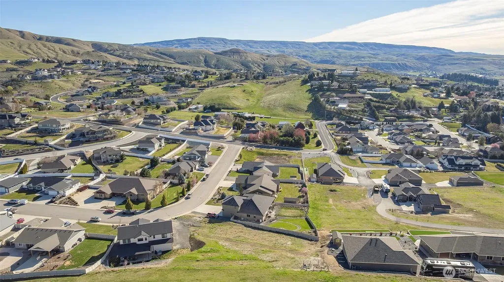 83 Sunny Meadows Loop Wenatchee WA 98801