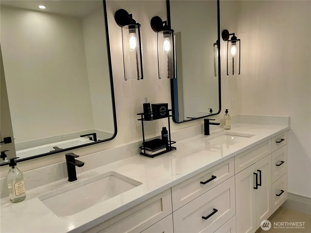11 Dover Lane Sequim WA 98382