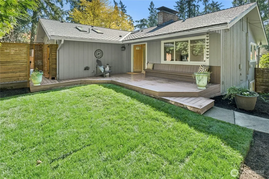 3016 106th Avenue SE Bellevue WA 98004