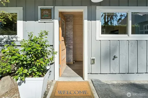 3016 106th Avenue SE Bellevue WA 98004