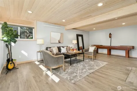 3016 106th Avenue SE Bellevue WA 98004