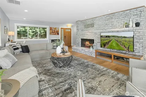 3016 106th Avenue SE Bellevue WA 98004