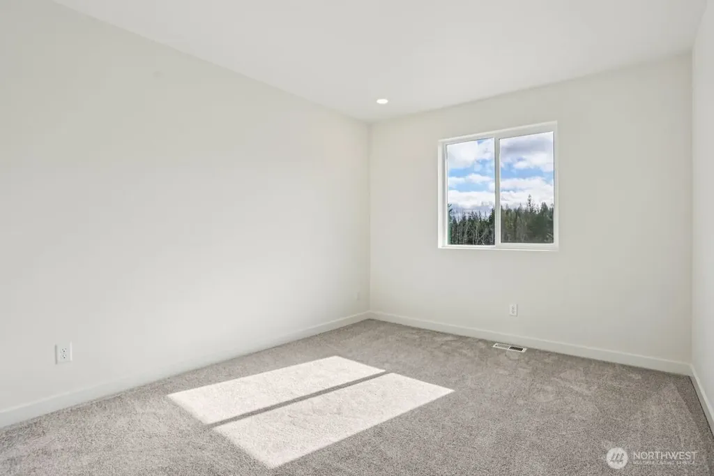 6168 Telford Way SW Port Orchard WA 98367