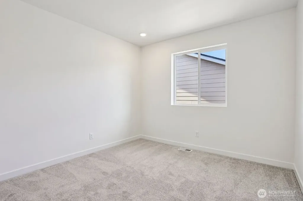 6168 Telford Way SW Port Orchard WA 98367