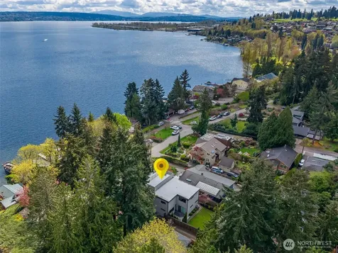 9719 Lake Shore Boulevard NE Seattle WA 98115