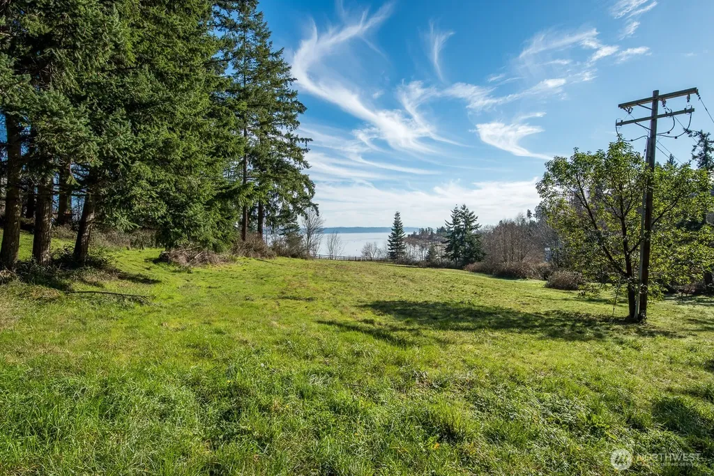 1205 Orcas Drive Camano Island WA 98282