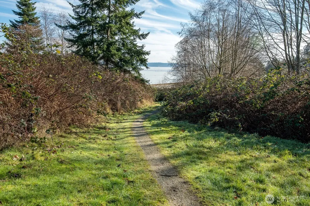 1205 Orcas Drive Camano Island WA 98282