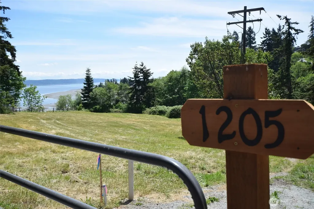 1205 Orcas Drive Camano Island WA 98282