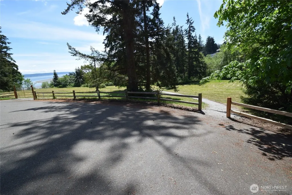 1205 Orcas Drive Camano Island WA 98282