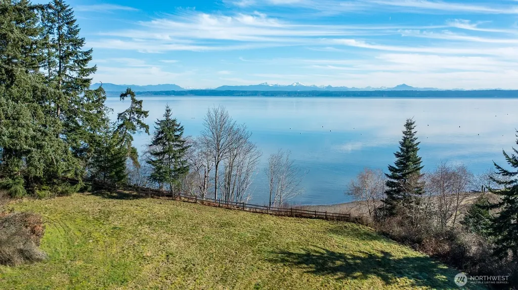 1205 Orcas Drive Camano Island WA 98282