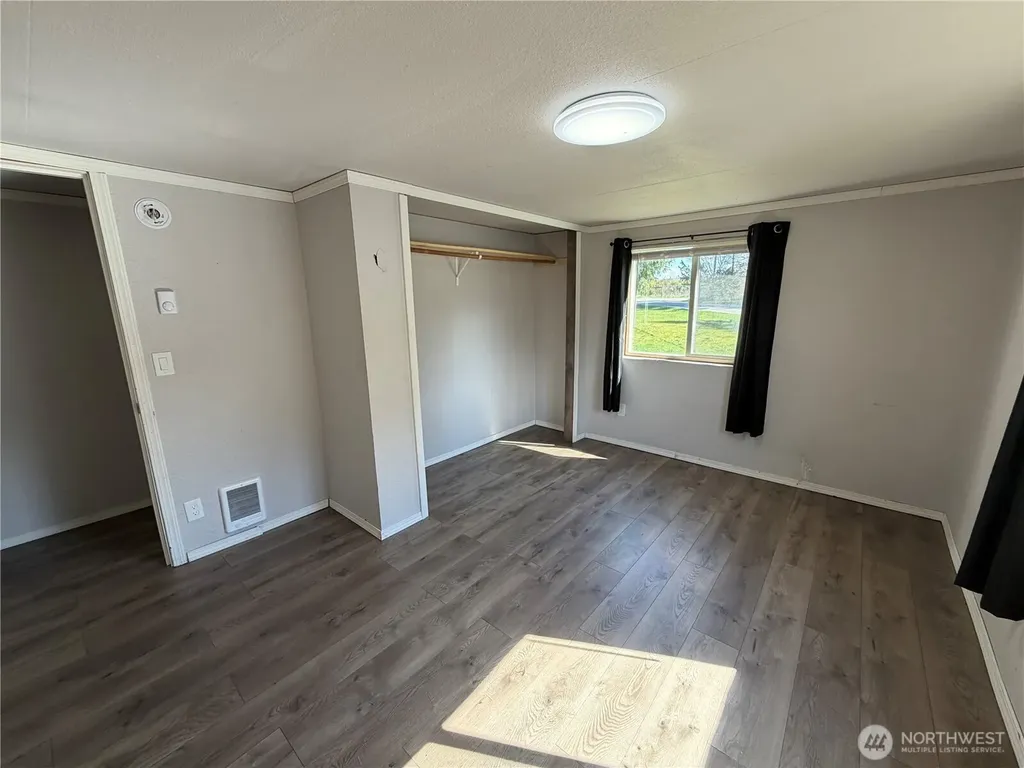 7140 191st Avenue SW Rochester WA 98579