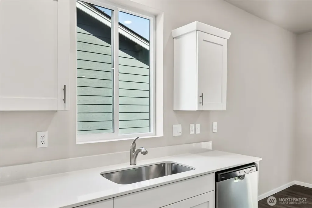10804 188th Street E Puyallup WA 98374