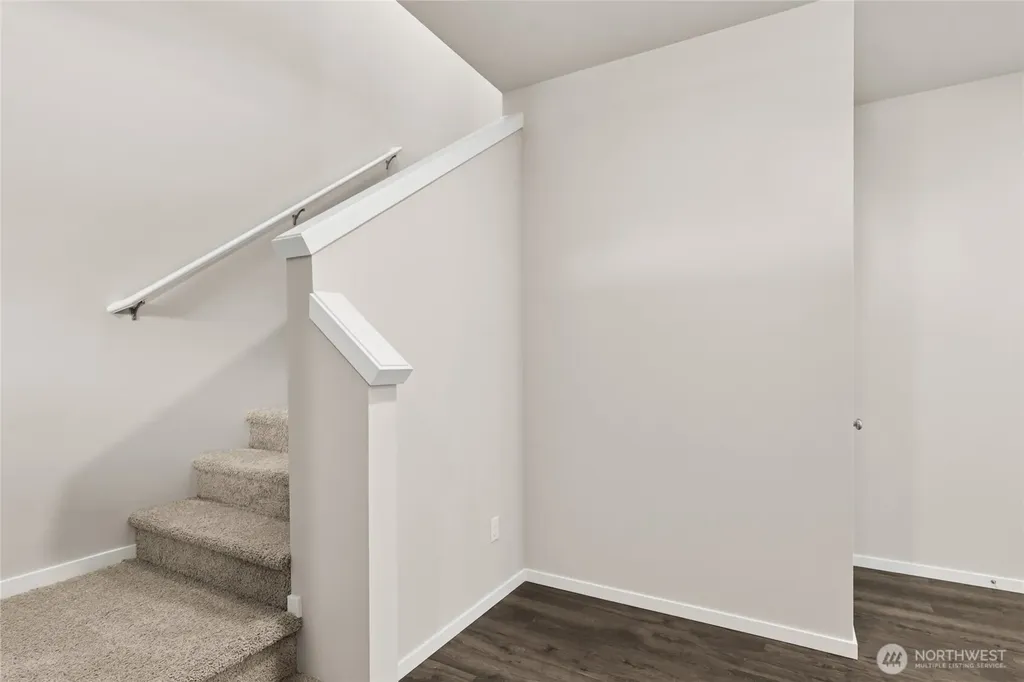 10804 188th Street E Puyallup WA 98374