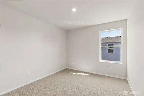 10804 188th Street E Puyallup WA 98374