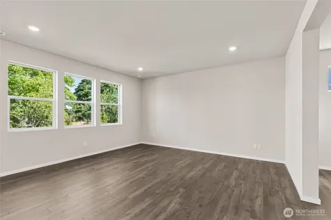 10804 188th Street E Puyallup WA 98374